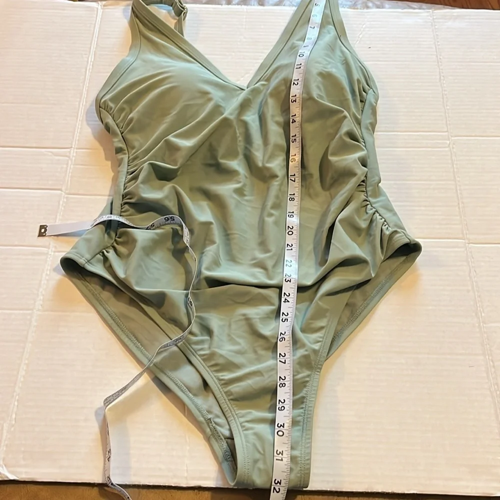NWT-Kona Sol-16W--greenV-neck, cheeky, adjustable straps, one piece swimsuit. - Picture 11 of 12